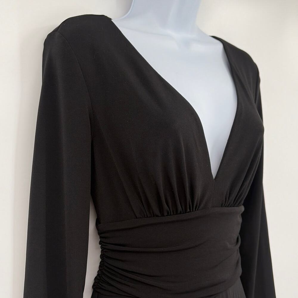 Max and Cleo Fit Flare Dress Sz M Mob Wife Glam Cocktail Plunge Neck Sexy Black - Picture 5 of 10